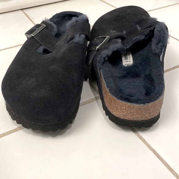 NWOT Birkenstock Boston Midnight Navy Blue Shearling Suede Leather Slip On Clogs - Picture 5 of 7
